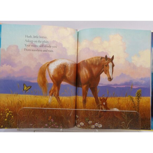 Hush, Little Horsie by Jane Yolen ©2010, Hardcover - Picture 6 of 7